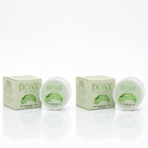 Натурална маска за мазна кожа Dony Cosmetics със сиво-зелена хума, камфор и мента за дълбоко почистване и матиране.